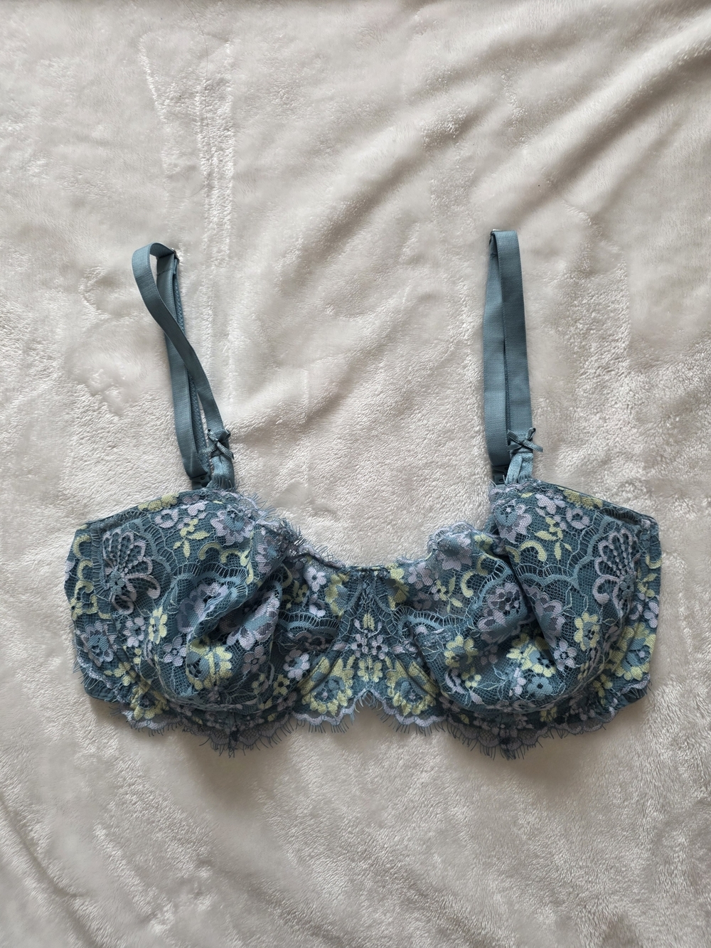 ✨ Victoria's Secret Dream Angels "Push-Up Without Padding" Unlined Bra ✨